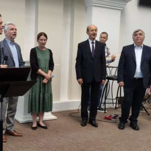 Slujbă de trimitere în misiune la Biserica Penticostală „Logos” din Cluj-Napoca